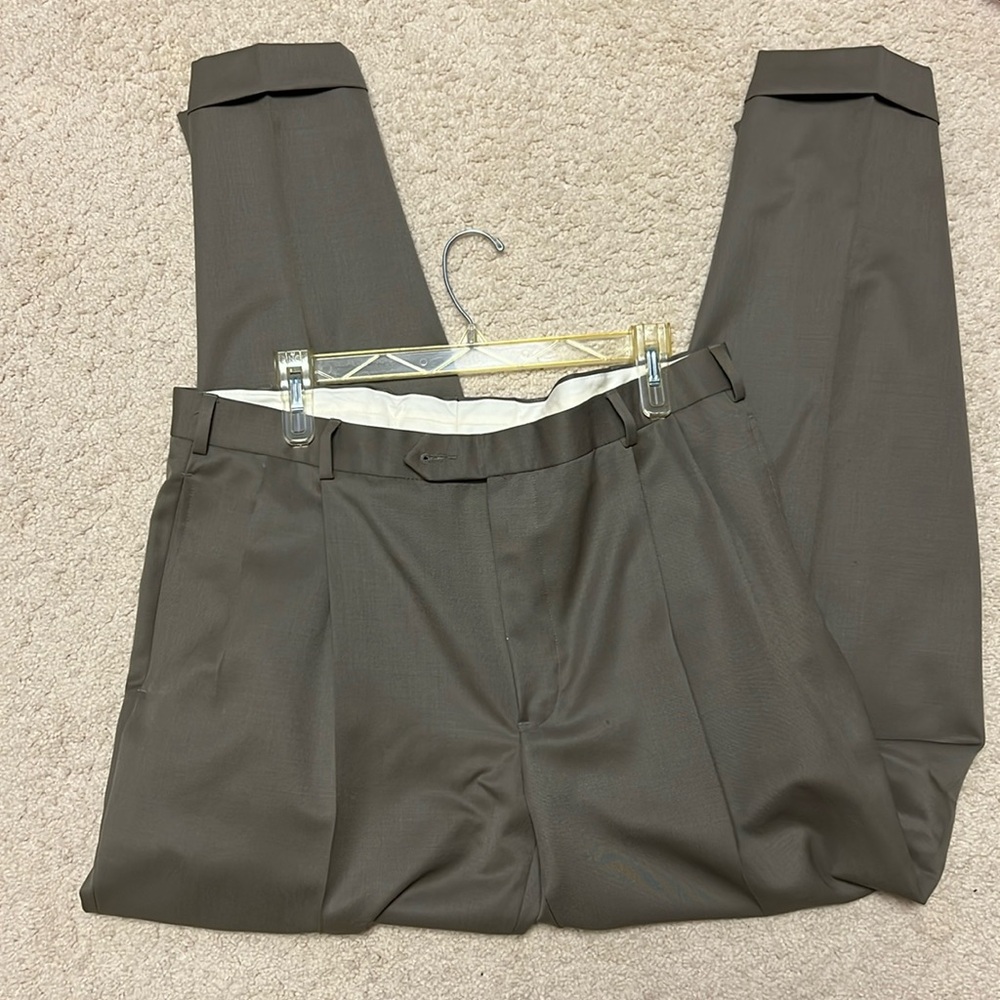 Men’s Dress Pant Size W39/L32 Brooks Brothers